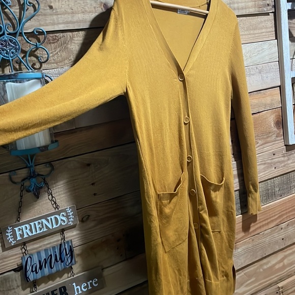 Cielo Gold/Mustard Cardigan - Picture 2 of 9